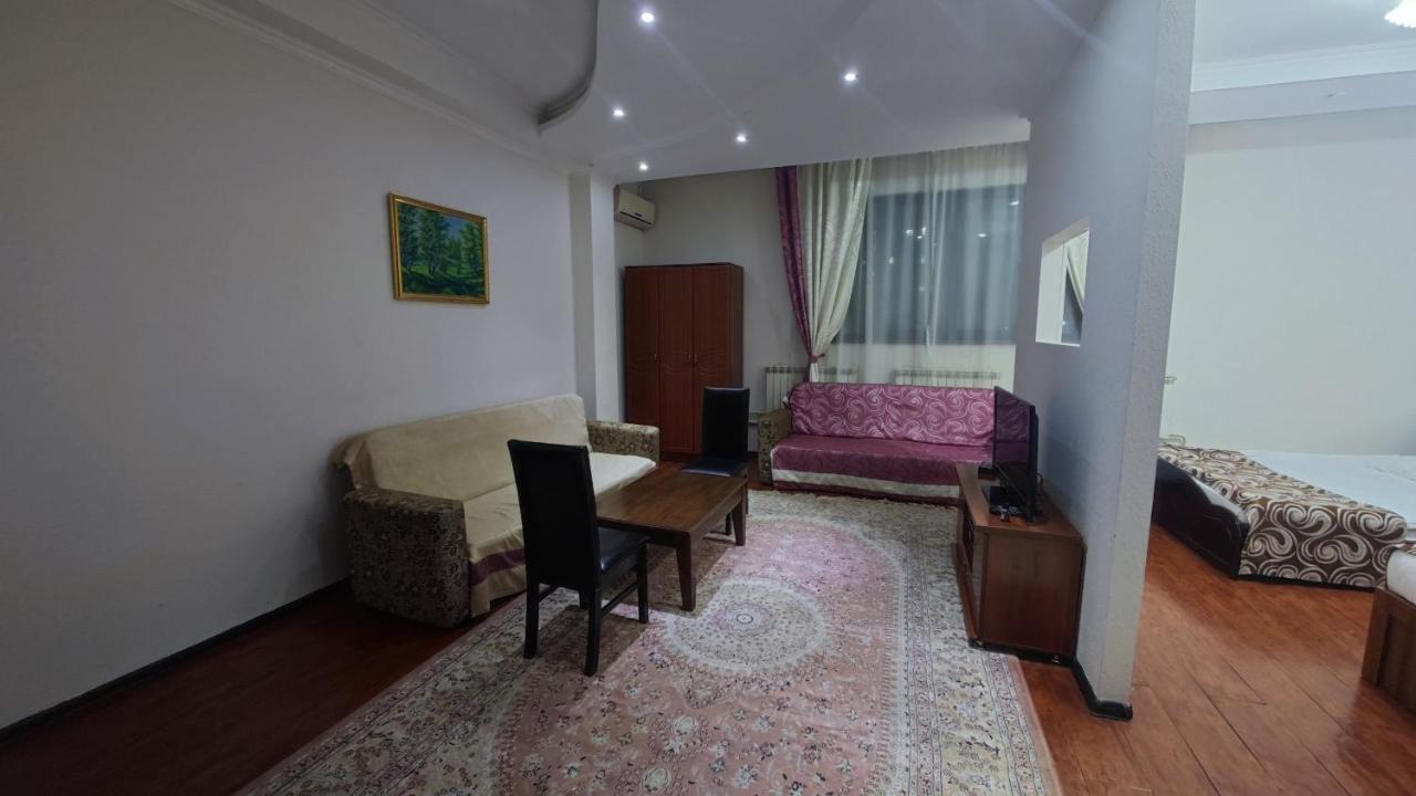 Bishkek Villa Hotel Zewnętrze zdjęcie