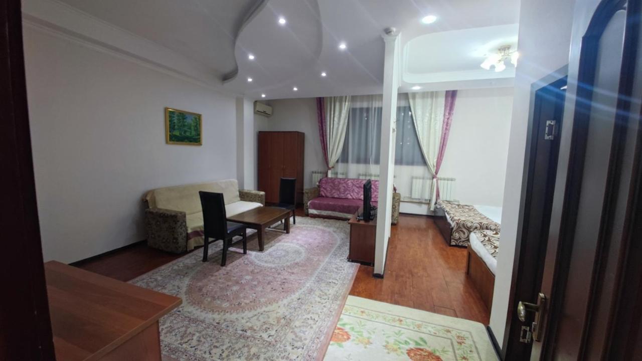 Bishkek Villa Hotel Zewnętrze zdjęcie