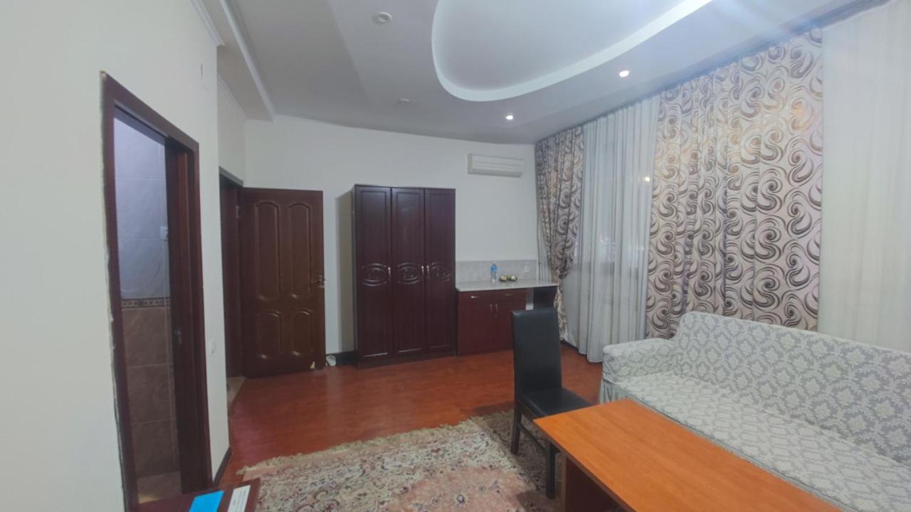 Bishkek Villa Hotel Zewnętrze zdjęcie