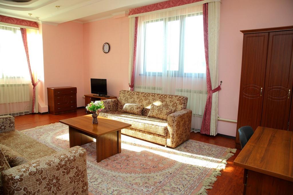Bishkek Villa Hotel Zewnętrze zdjęcie
