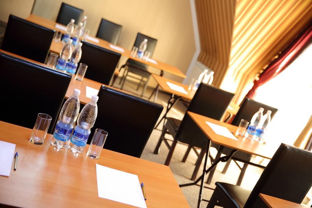 Bishkek Villa Hotel Zewnętrze zdjęcie